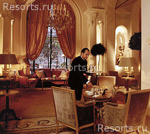 Hotel Plaza Athenee 46